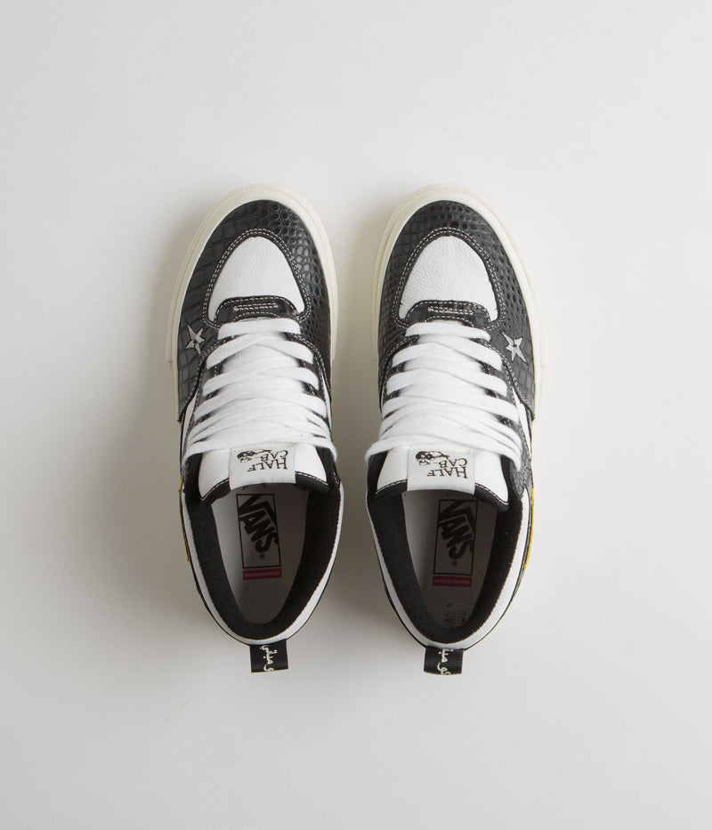 Vans Skate Half Cab Shoes in (Carpet) Black