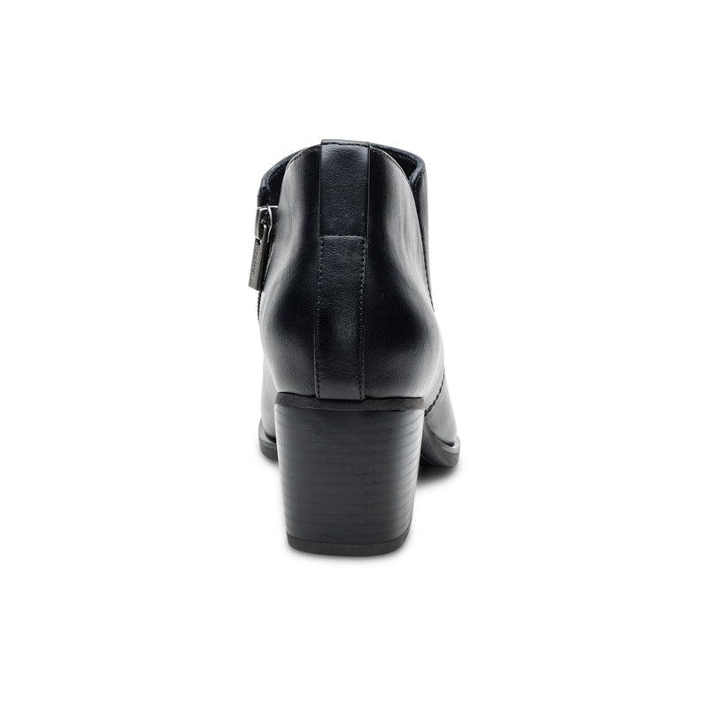 Victoria Short Bootie #color_black